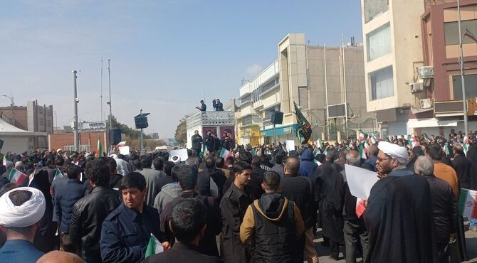 آمریکا و صهیونیست‌ها، عاملان ترور رهبر؛ ملت: «مرگ بر شما»"
