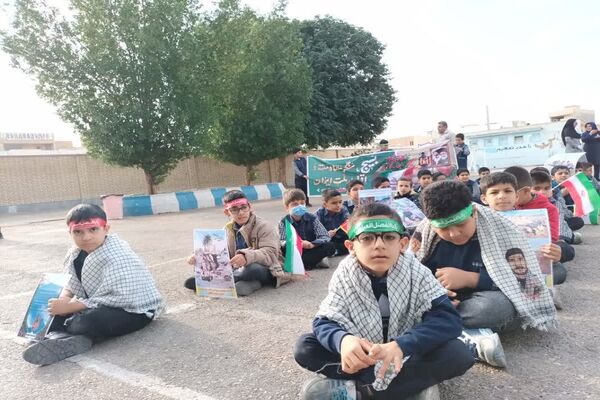 نواختن زنگ هفته بسیج در مدارس شهرستان بهبهان