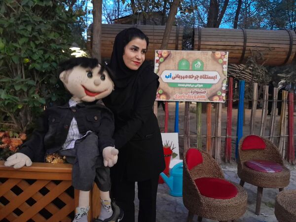 طعم و رنگ پاییز در باغ مشهد