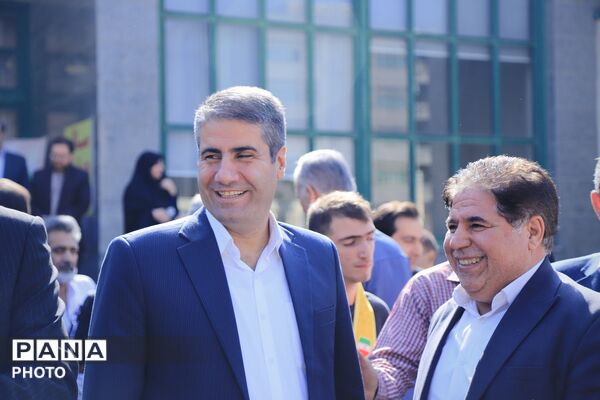 شکوفایی مهر و عاطفه در آغاز هفته نیکوکاری