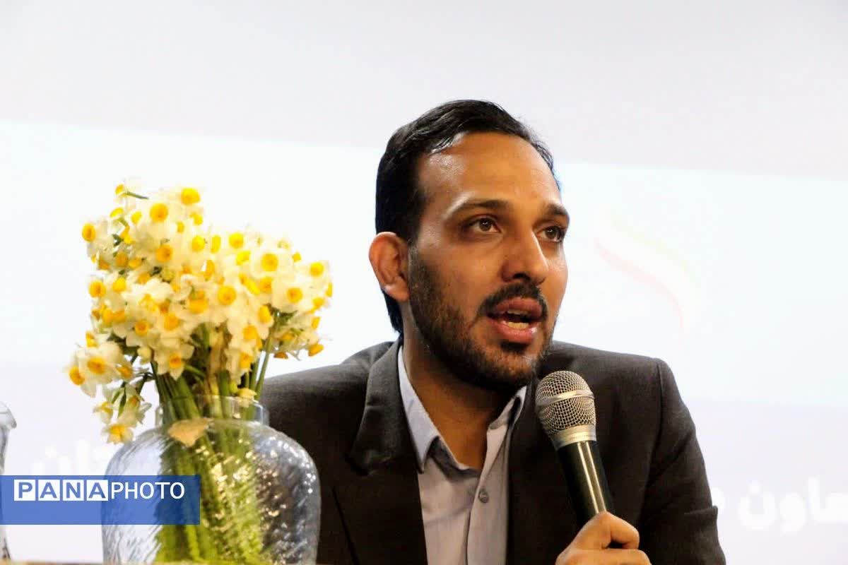 درخشش دانش‌آموزان یزد در ششمین جشنواره علمی-پژوهشی کشوری