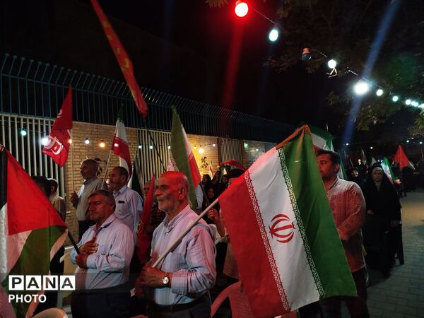 مراسم گرامیداشت هفته دفاع مقدس در میدان حافظ شهرستان نیشابور 
