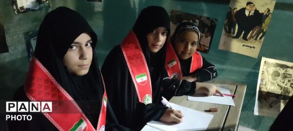 فعالیت دانش‌آموزان پیشتاز در موکب سازمان دانش‌آموزی ابرکوه