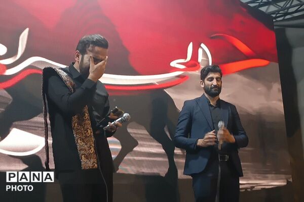 حضور پرشور مردم در شام غریبان و صد وهجدهمین شب