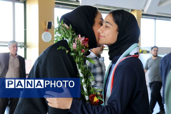 مراسم استقبال از تیم ملی فوتبال بانوان ایران در مشهد 