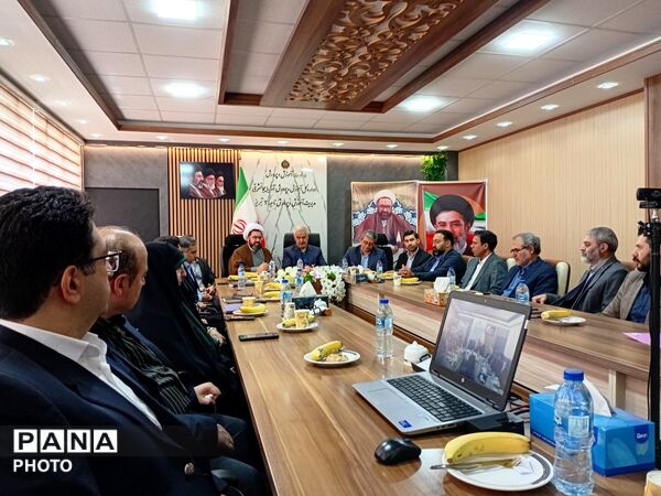 آیین سپاس معلم در ناحیه ۳ تبریز 