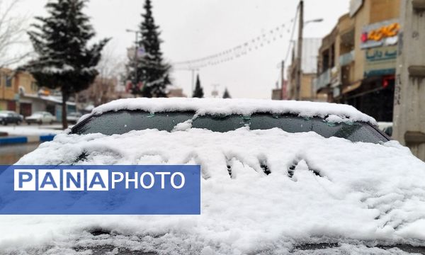 لردگان میزبان اولین برف زمستانی 