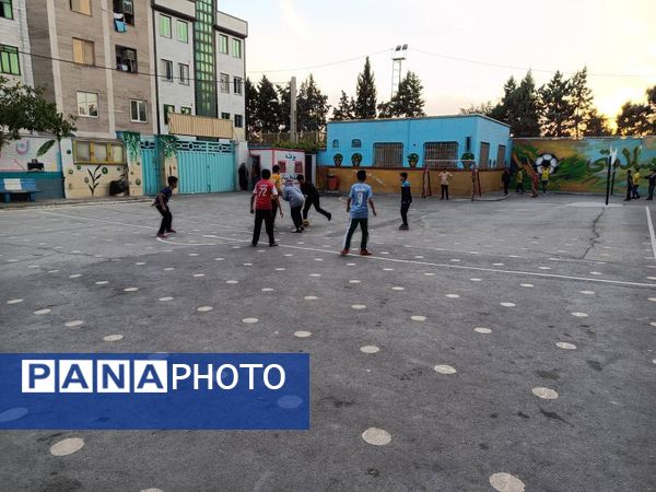 برگزاری اردوی درون مدرسه‌ای با عنوان «شبی در فرنو» در دبیرستان فرنو شهرستان قدس