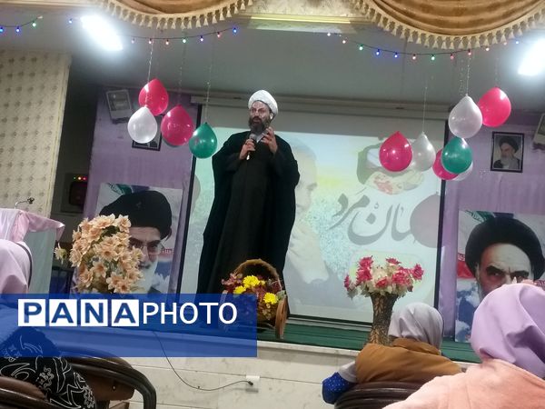 مراسم بزرگداشت نماز در اسفرورین 