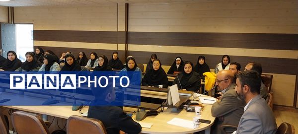 نشست شوراهای دانش‌آموزی ابهر 