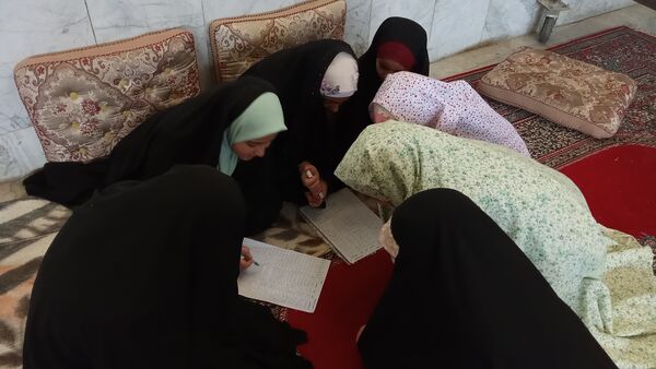 دهه نودی‌ها در نماز عبادی سیاسی جمعه