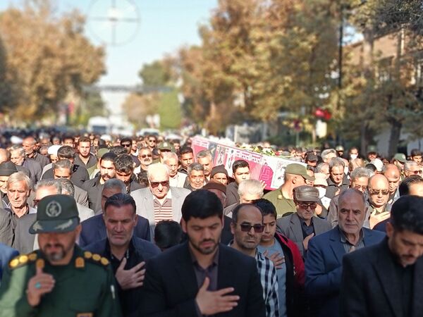 تشییع پیکر جانباز شهید علی فتح آبادی در نیشابور 