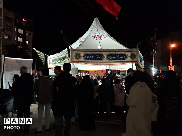  خدمات رسانی موکب ها در بلوار فضل نیشابور