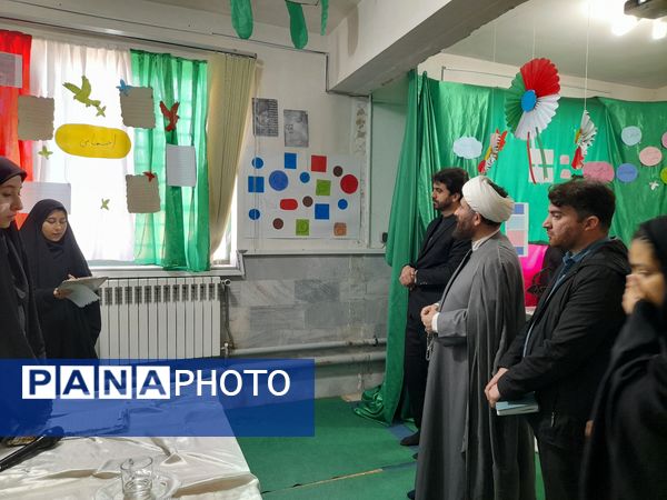 افتتاح نمایشگاه مدرسه انقلاب دبیرستان آسیه پیش قلعه 