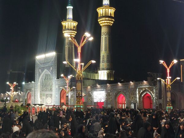 مراسم خطبه خوانی شام شهادت امام رضا(ع) در ایوان ولیعصر صحن پیامبر اعظم (ص)