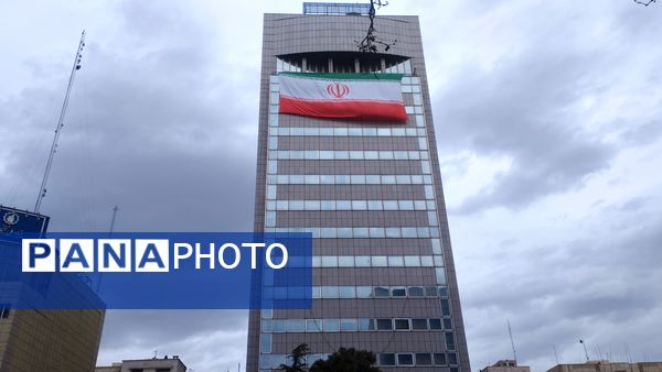 تجلی حضور باشکوه مردم در راهپیمایی ۲۲ بهمن 