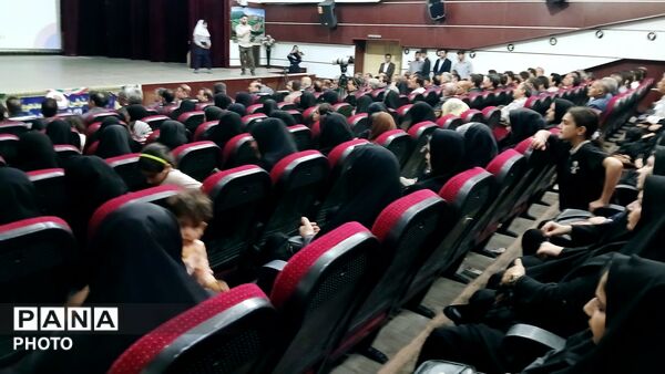 تجلیل از معلمان نمونه و آیین تکریم بازنشستگان فرهنگی در پلدختر