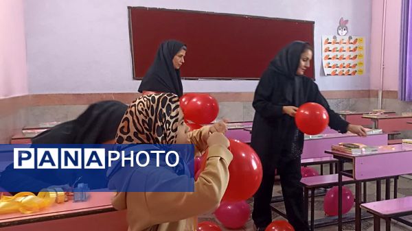 دبستان نیایش؛ مدرسه‌ای پویا در آغاز سال تحصیلی با اجرای پروژه مهر