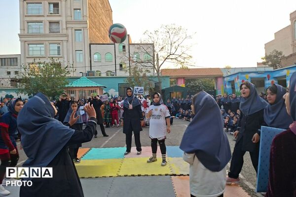 المپیاد ورزشی درون مدرسه ای در مدرسه دکتر حافظی ورامین