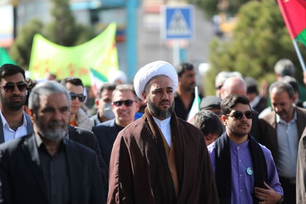 راهپیمایی ۲۲ بهمن در شهرستان بم 