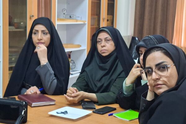 کارگاه آموزشی مدیران مدارس تراز قرچک