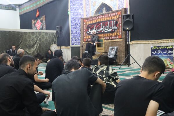 سخنرانی همزمان با شب‌های محرم در مسجد حضرت صاحب الزمان(عج)