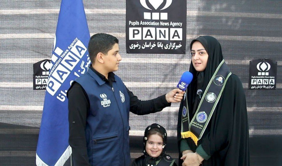 خدمت صادقانه دانش‌آموزان خراسان رضوی به زائرین امام رضا(ع) ستودنی است