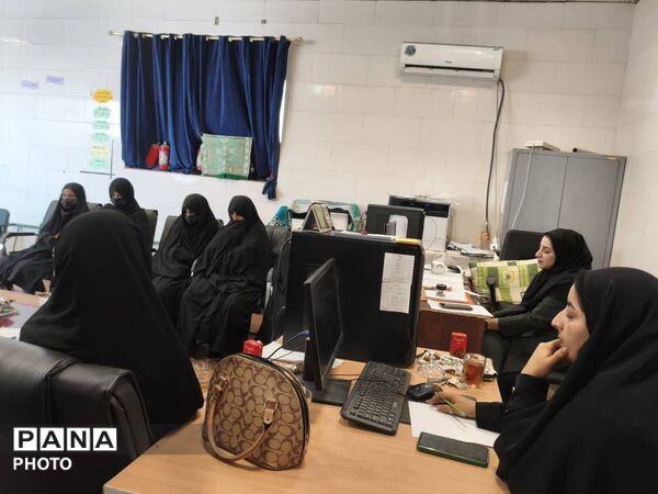 مانور بازگشایی مدارس در شهرستان گلشن؛ پایش آمادگی مدارس برای آغاز سال تحصیلی