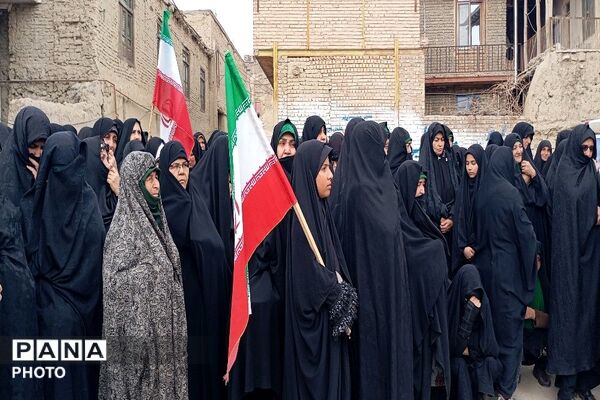 حضور گرم دانش آموزان و کودکان در اجتماع خودجوش شهر بار