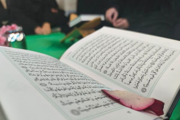  محفل انس با قرآن در ایام فاطمیه 