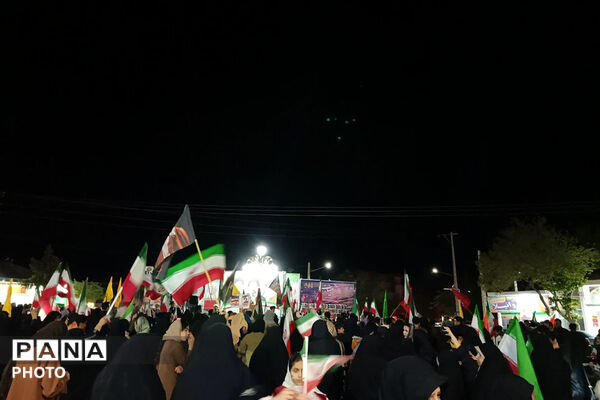 حضور شهروندان شهرستان مانه در اجتماعات شبانه 
