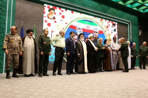 مراسم تکریم و معارفه فرمانده سپاه استان قم
