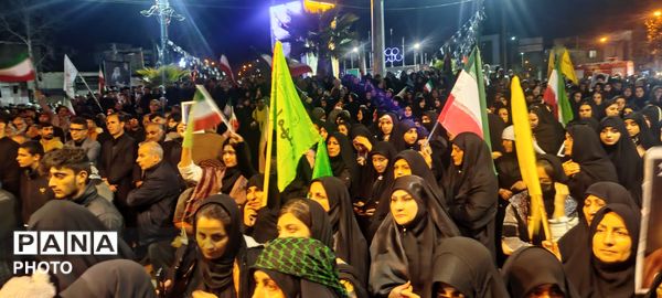اجتماع باشکوه کوهدشتی‌ها در میدان امام خمینی(ره) 