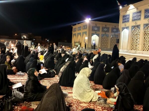 قرائت دعای کمیل در شهرستان کاشمر 