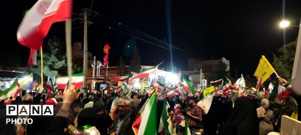 همایش عظیم وفاداری به وطن در بلوار فضل نیشابور