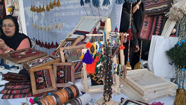 شکوفایی طعم و فرهنگ در سامان؛ دومین جشنواره بادام و گردو 