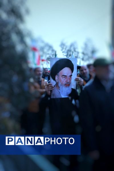 تصاویر ماندگار از حماسه 22بهمن در پرند