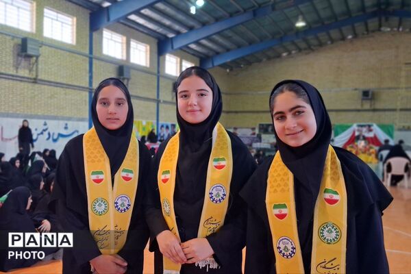 طنین بازگشایی مدارس با عطر مهر و یاد شهدا در باشت