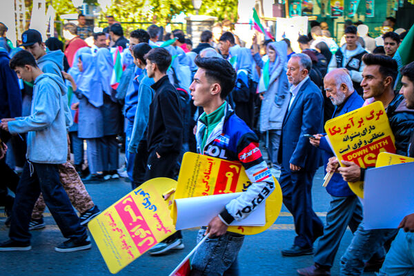 مراسم راهپیمایی ۱۳ آبان در ارومیه