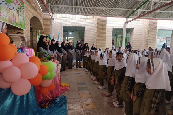 جشن آغاز سال تحصیلی در دبستان مدرسه شاهد دخترانه حضرت معصومه (س)