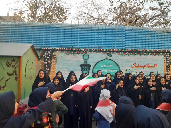 ۱۳ آبان روز دانش آموز و شهادت حضرت فاطمه زهرا در مدرسه مهندس رحمانی فرد ناحیه ۱ مشهد مقدس