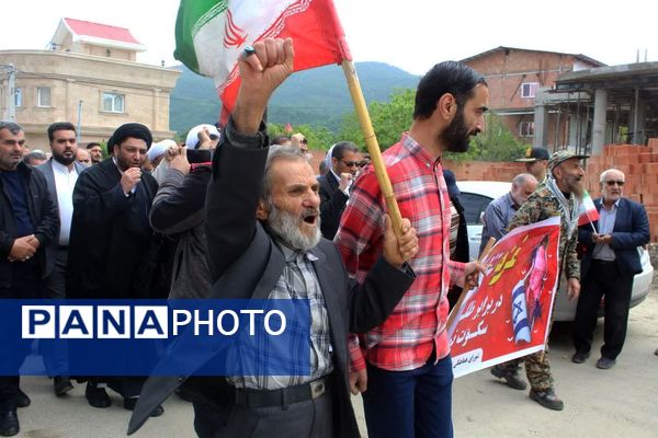 حمایت نمازگزاران جمعه در گلوگاه از مردم مظلوم فلسطین