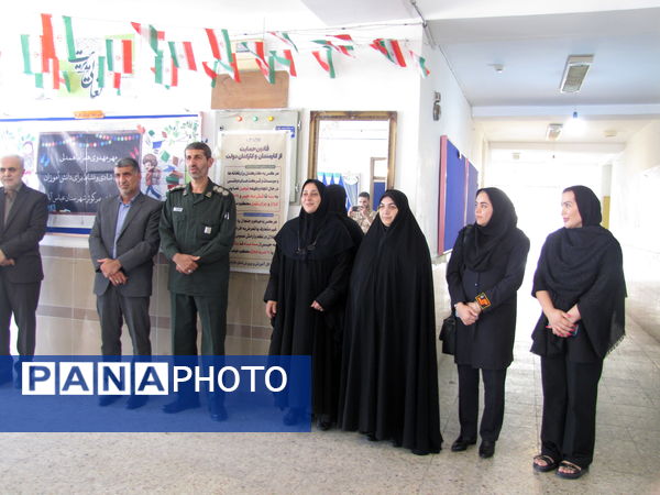 توزیع ۲۶۰ بسته حمایتی بین دانش‌آموزان نیازمند شهرستان عباس‌آباد