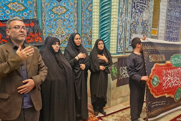 آیین عزاداری نو گلان فاطمی؛ از مسیر مدرسه میثاق تا مسجد امام حسن مجتبی (ع) فشافویه