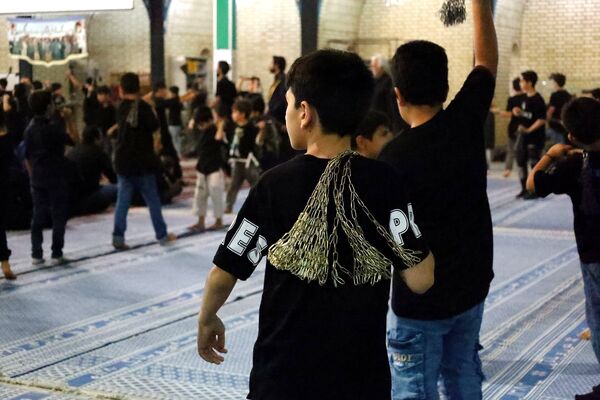 مراسم عزاداری تاسوعا، به رسم آیین‌های ۴۰۰ ساله در خور و بیابانک 