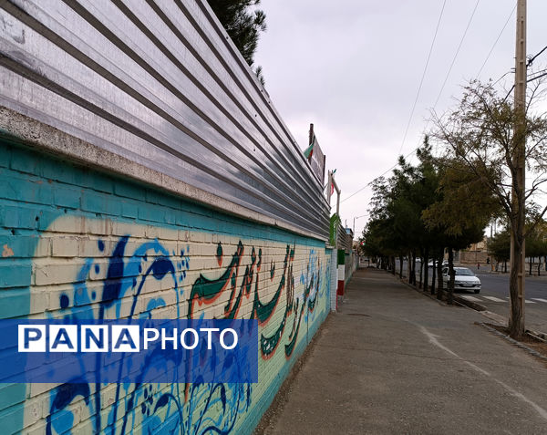 دبیرستان رضوانه شاهبیکی سربیشه آماده استقبال از دانش‌آموزان