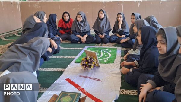 سه‌‌شنبه‌‌های مهدوی در دبیرستان هاجر؛ عطر انتظار، عهدی دوباره با صاحب‌ الزمان (عج)