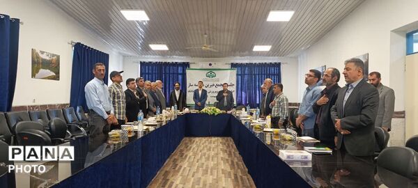 نشست مجمع خیرین‌ مدرسه‌ساز در چهاردانگه 