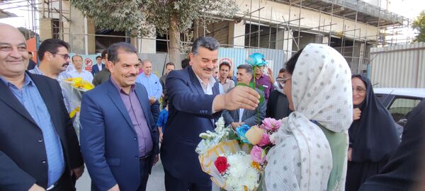 استقبال از دانش آموز شیروانی دارنده مدال برنز جهانی المپیاد علوم زمین