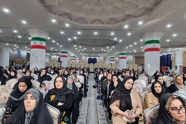 همایش جوانی جمعیت در مصلی باقرشهر 